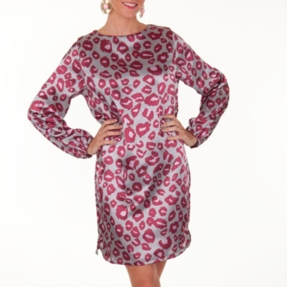 Dresses & Skirts - Satin Gray & Pink Animal Print Long Sleeve Dress M